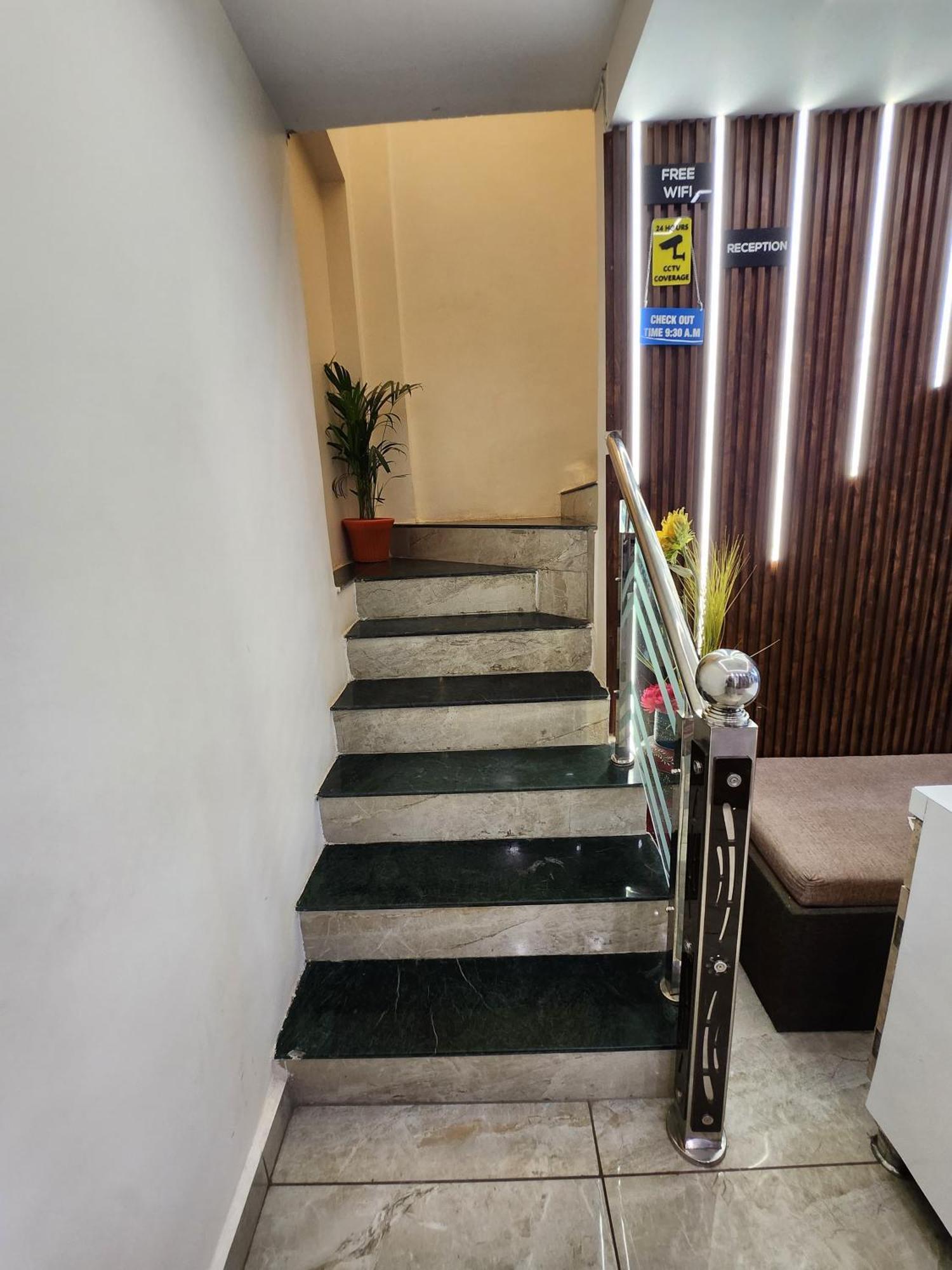Hotel Anantshree Ujjain Luaran gambar
