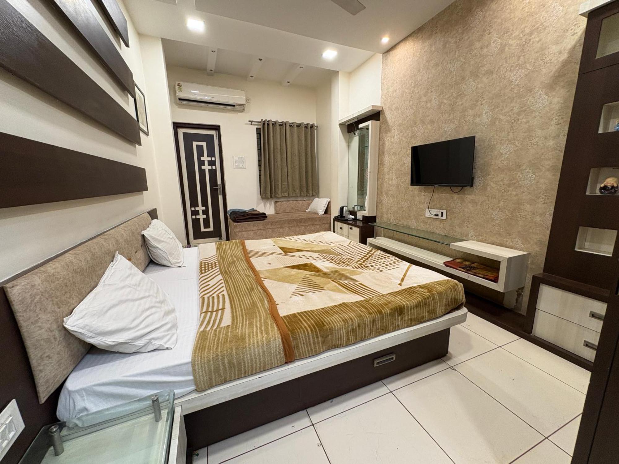 Hotel Anantshree Ujjain Luaran gambar